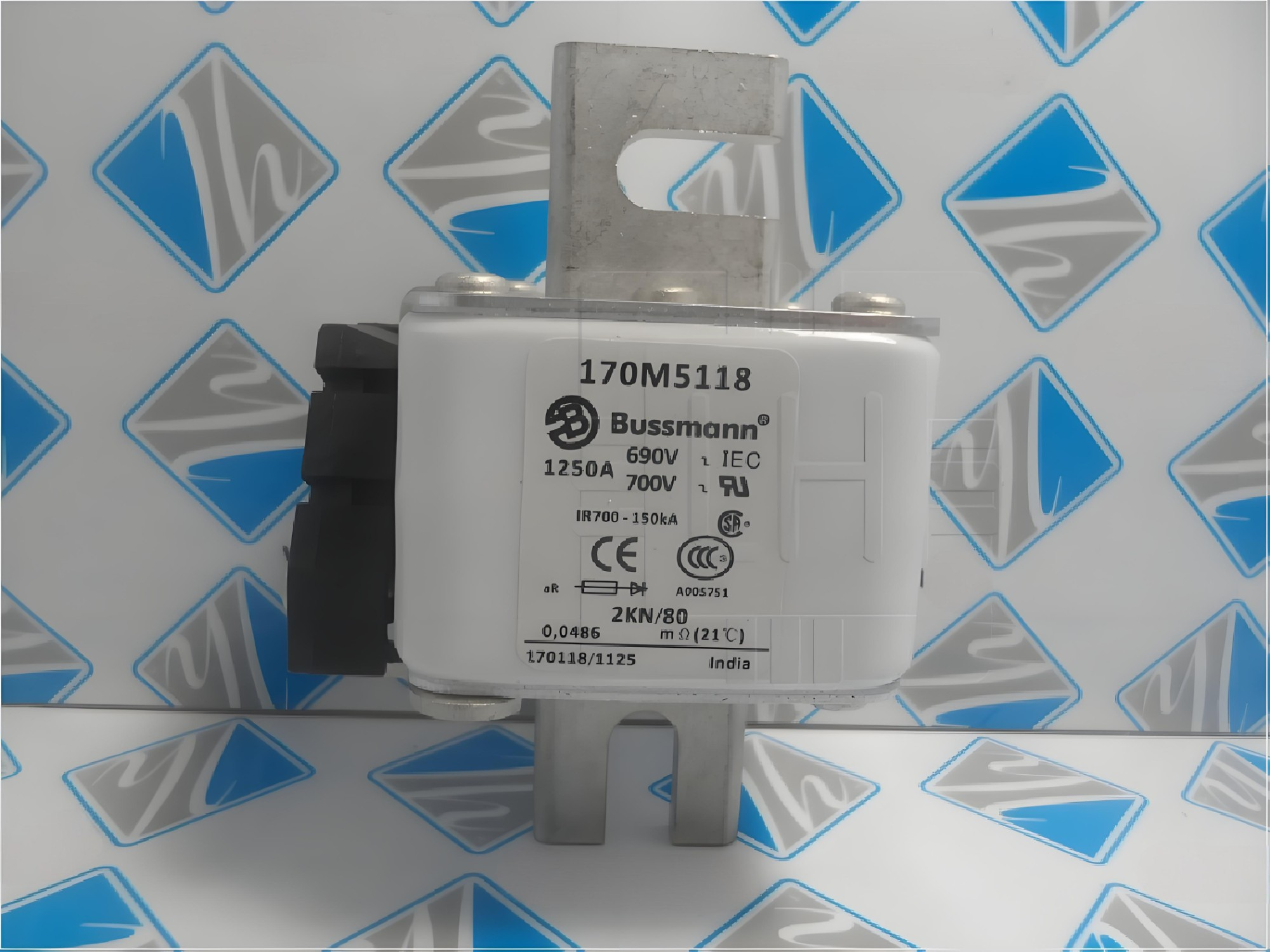 170M5118 Eaton Bussmann高速保险丝1250A 600V 170M5118 Eaton Bussmann高速保险丝1250A 600V